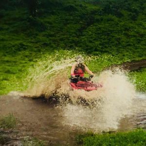 Meet your Posher, Christi